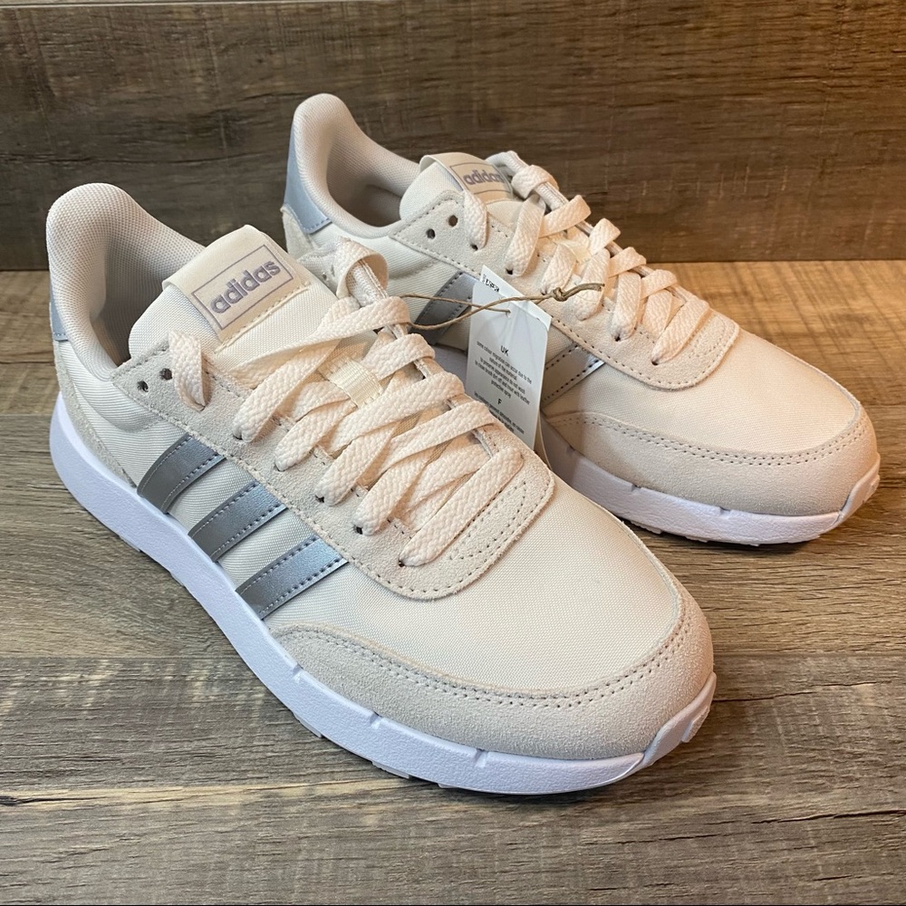 Adidas RUN60s 2.0 ‘Chalk Silver Metallic’